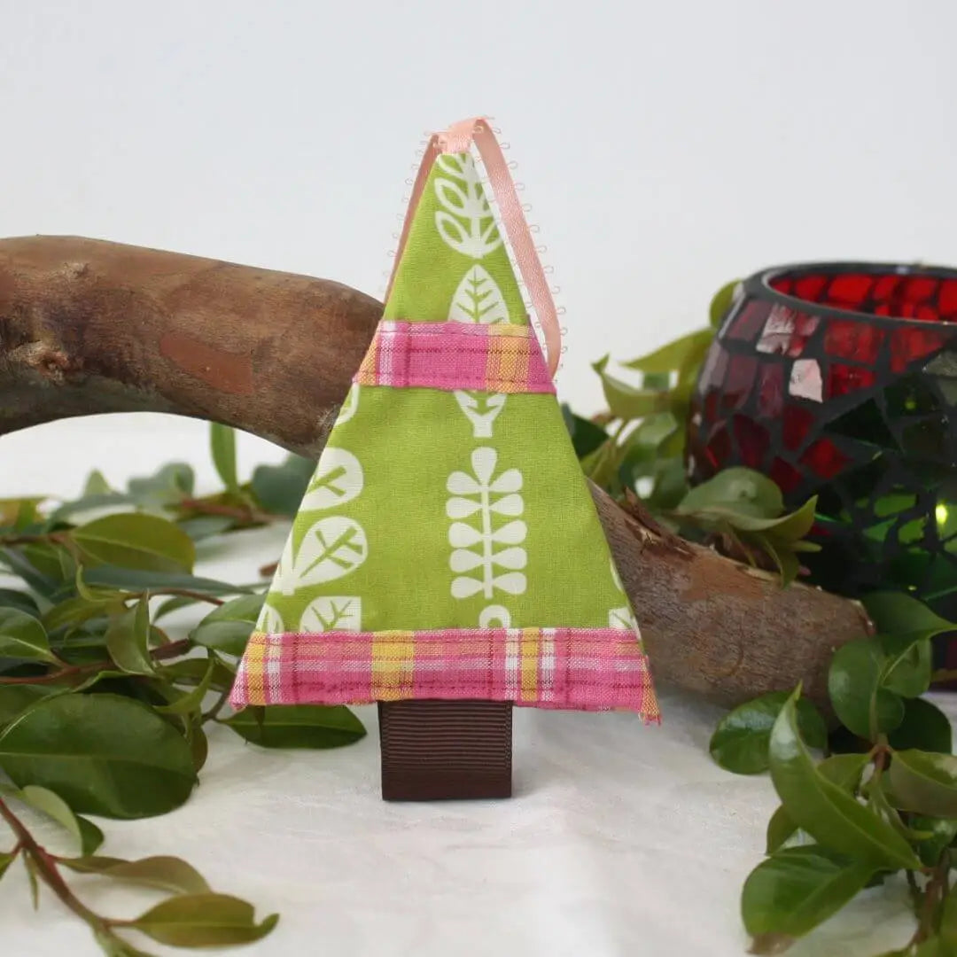 Christmas Tree Decorations - Modern Tree