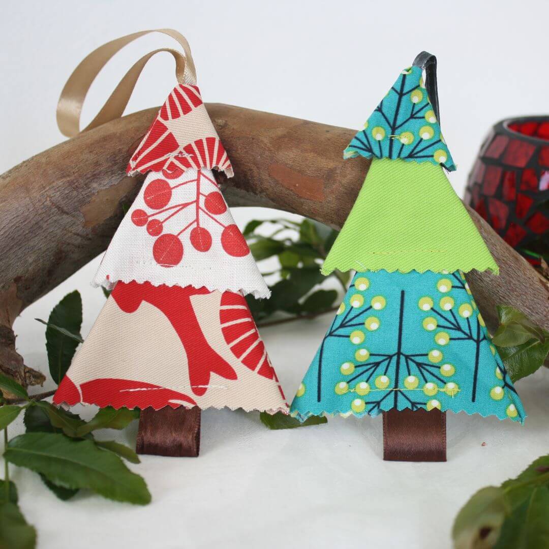 Christmas Tree Decorations - Classic Tree