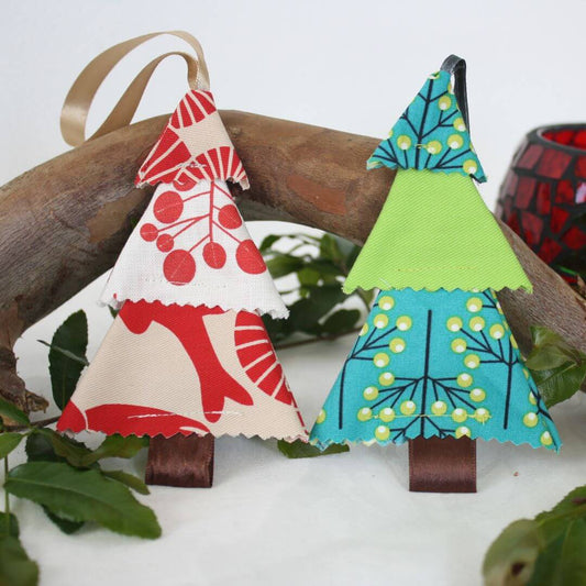 Christmas Tree Decorations - Classic Tree