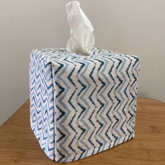 Square tissue box cover in blue zig zag